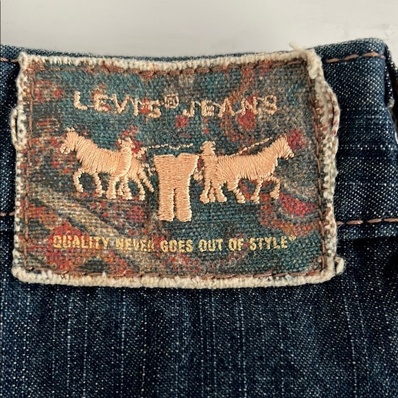 Levi’s gored denim skirt Sz 12 100% cotton 90s Y2K vintage EUC Retro Western - Picture 5 of 7